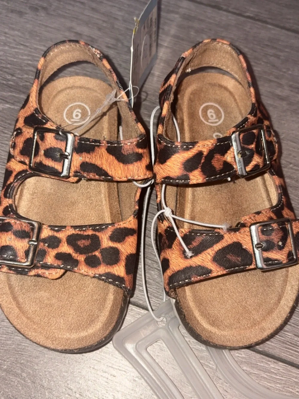 Cat & Jack Toddler Girls Size 6 Reagan Cheetah Buckle Sandals New W Tags!